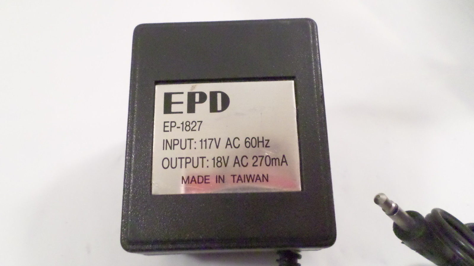 EPD Model EP-1827 18VAC 270mA AC Adapter 117V 60Hz